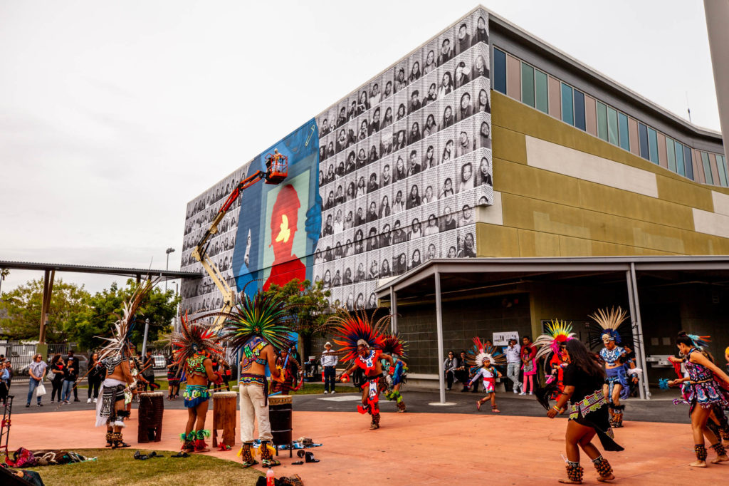 Art Around the Way: The Dr. Maya Angelou High School Mural Festival 42 Rabi X Inside Out by Wiseknave 14