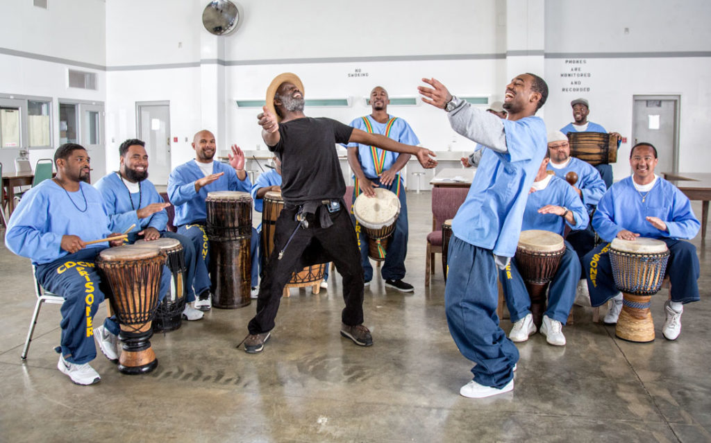 pitzer peter merts instructor wilfred mark of dance kaiso in black during drum and dance class at salinas valley state prison 2015 083868