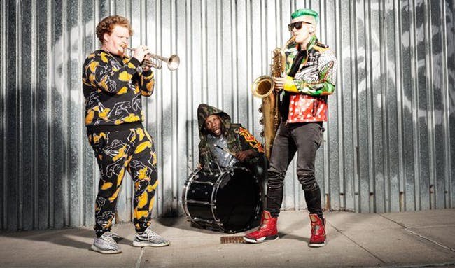 Too Many Zooz, Thumpasaurus