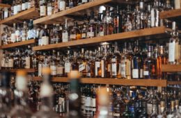 adam wilson bar unsplash