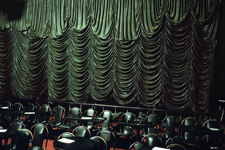 Art Pick: Tova Mozard: <i>The Theater Awaits</i> at Ladies Room 38 ladies room DrapesandSeats
