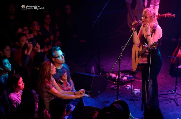 Music Pick (Livestreaming): Emily Kinney 38 Emily Kinney 09 23 2015 21 21670798316
