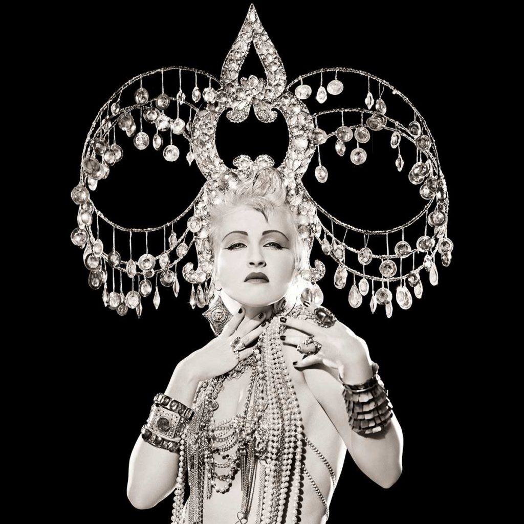 Matthew Rolston. Cyndi Lauper Headdress Los Angeles 1986 from the series “Hollywood Royale” Courtesy FaheyKlein Los Angeles