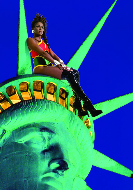 100 Chillin’ with Lady Liberty Renee Cox 1998. Courtesy Renee