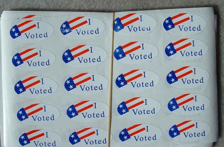 Voting Is More Likely To Get You Laid Than Not, So Says OKCupid 38 celebs voted 2016 1068x580 1