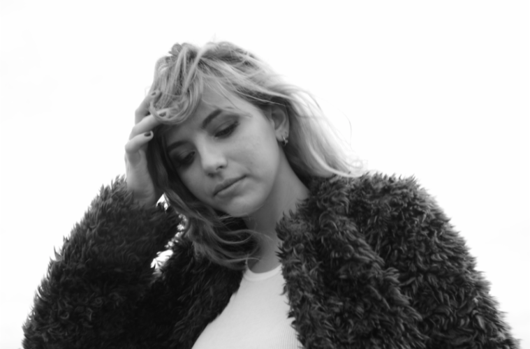 Music Pick (Livestreaming): Hailey Knox 38 unnamed 8