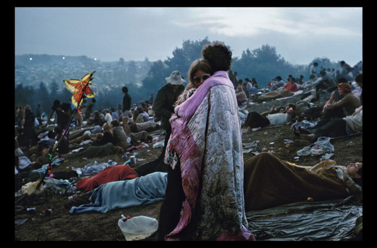 Film Pick: <i>F11 and Be There: The Photography of Burk Uzzle</i> 38 F11 Woodstock 1969 photo © Burk Uzzle 1