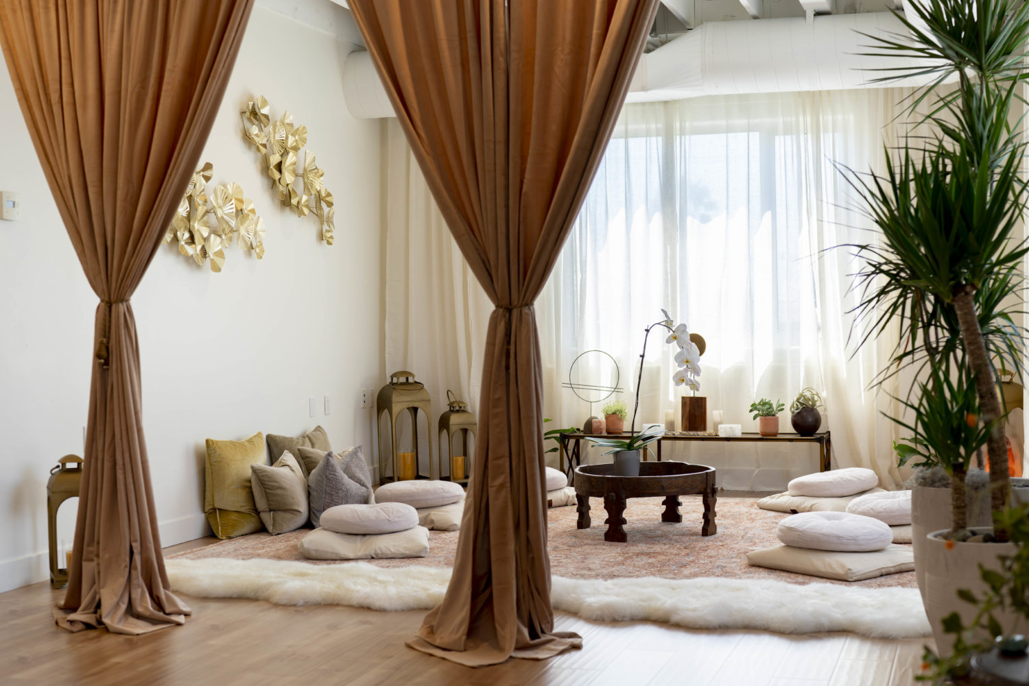 Field Trip Health Expands Psychedelic-Assisted Therapy Options in L.A. 41 NAR00293