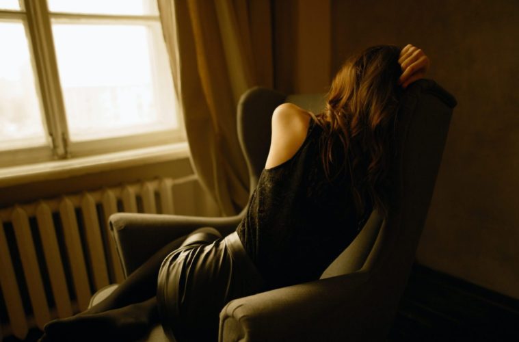 5 Signs You Might Have Seasonal Depression 38 5 signs you might have seasonal depression e1607036850357