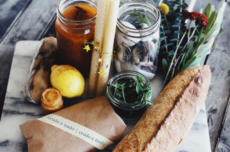 Throw A Lifeline To Your Favorite Restaurant With These Delicious Gift Ideas 38 cioppino