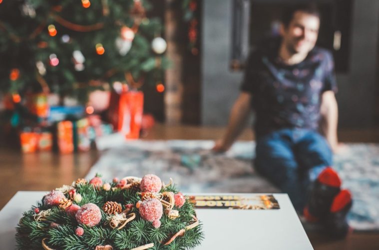 How To Make The Holidays Feel Less Lonely This Year 38 how to make this years holidays special e1608243147262