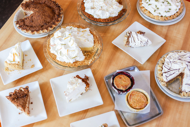 Celebrate National Pie Day With These Crusty Classics 38 cindys 133
