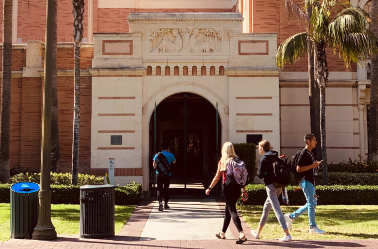 USC Plans To Resume In-Person Classes This Fall 38 francistogram usc classes unsplash