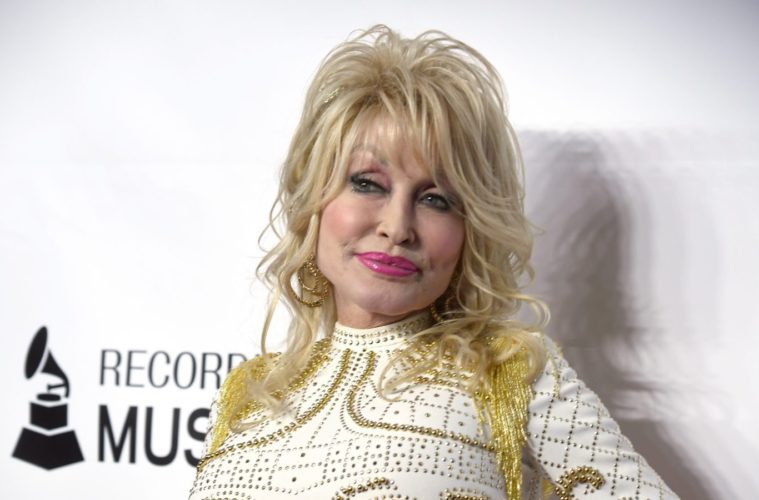 Dolly Parton Gets COVID-19 Shot, Makes Convincing PSA 38 Dolly Parton Gets COVID 19 Vaccine The Internet Is Relieved e1614731416359