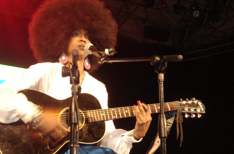 LaurynHill LisaLiang