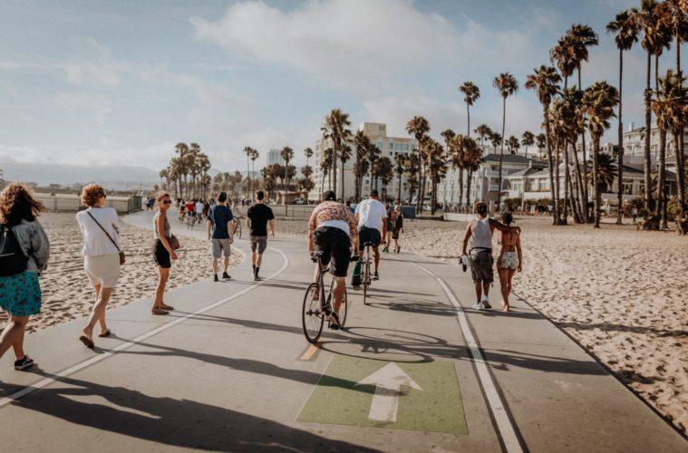 lukas geck venice beach unsplash