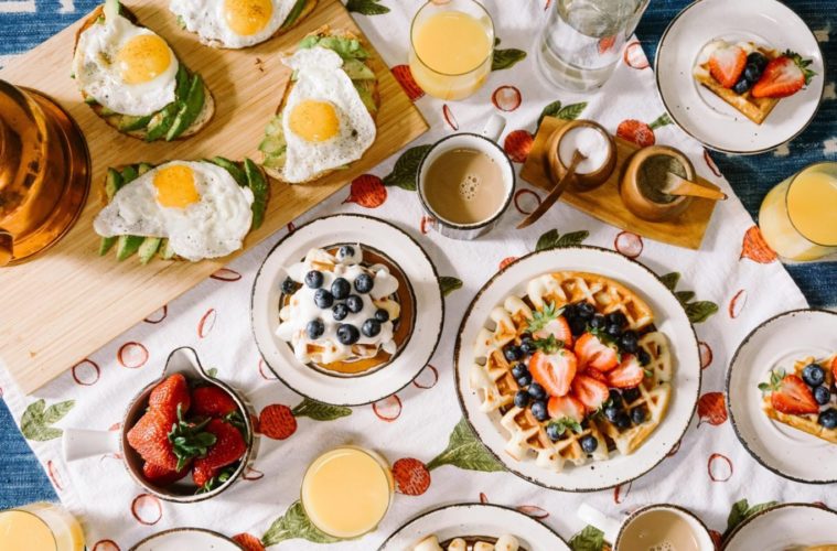 People Who Skip Breakfast Are More Likely To Develop This 38 skipping this meal might increase heart risk scaled e1620249371493