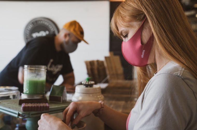 Here's What L.A. County's Workplace Mask Regulations Will Be Until July 31 38 atoms C3rI Fy84Wc unsplash
