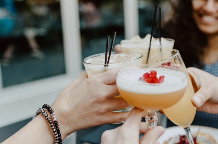 kelly sikkema cocktails unsplash