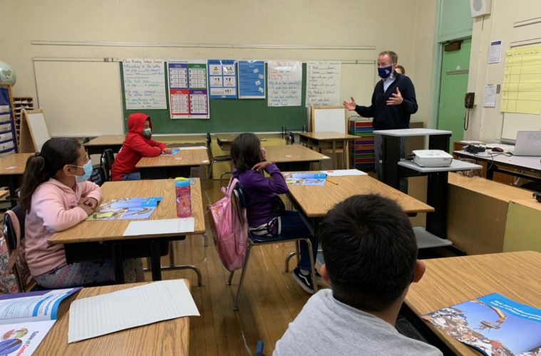 Individual School Districts Will Decide Mask Enforcement In California 38 lausd students masks