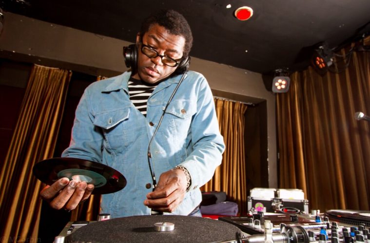 A Super-Soul Sunday Dance Session 38 DJ Clifton Skin Tight 5 8 18 02