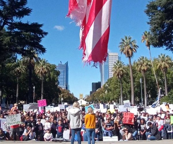 Parents and Students Stage Statewide Protest Over Vaccine Orders 38 vaccine order student protest