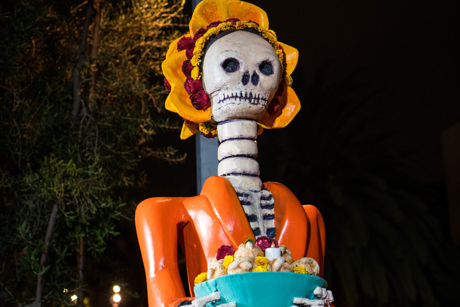A 22calavera catrina22 themed altar by LOUD and LA Family AIDS Network at Grand Parks Downtown Día de los Muertos 2021 photo by Michelle Moro for Grand Park