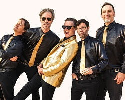 Deck the Halls with Me First & the Gimme Gimmes