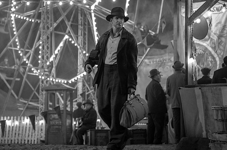 See Guillermo del Toro's <i>Nightmare Alley</i> in Black & White 38 Guillermo del Toro's Nightmare Alley