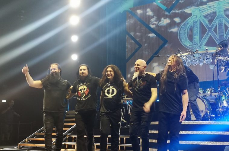 Dream Theater Bring the Prog