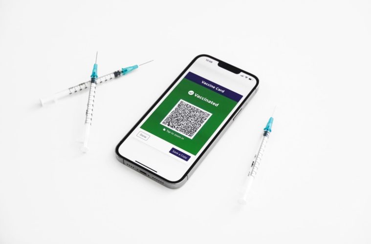 California Vaccine Mandate For Indoor Mega Events To Be Dropped In April 38 jeremy bezanger vaccine proof unsplash