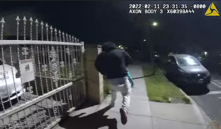 LAPD Release Footage Of Suspect Takedown While Holding A Baby 38 lapd takedown