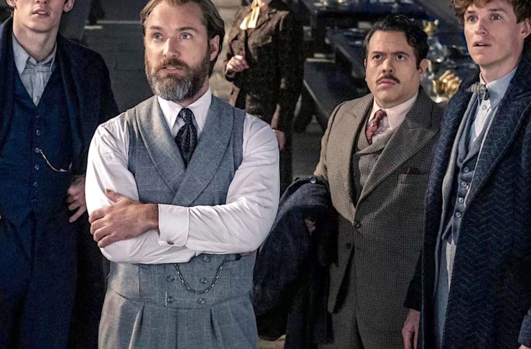 <i>Fantastic Beasts: The Secrets of Dumbledore</i>-- More Mess Than Magic 38 Dumbledore