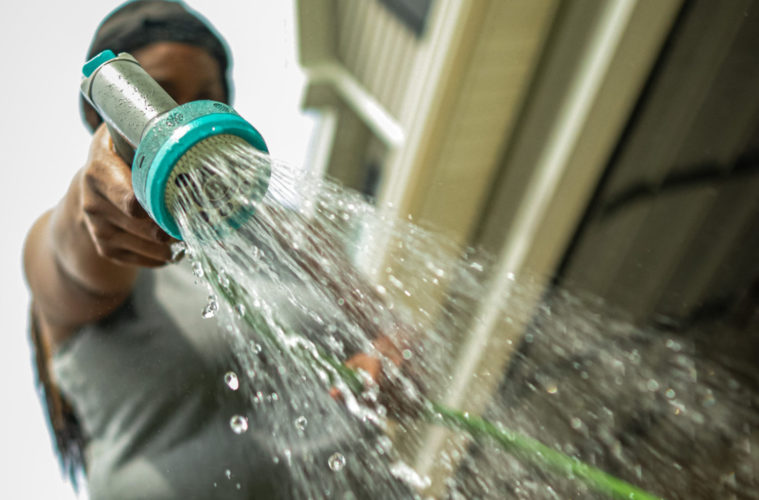 Here's How Los Angeles' Water Saving Strategy Affects You 38 sir manuel water hose unsplash