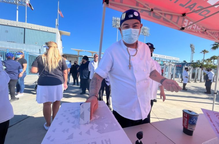 Dodger Stadium Workers Agree Not To Strike During All-Star Game 38 dodger stadium strike vote