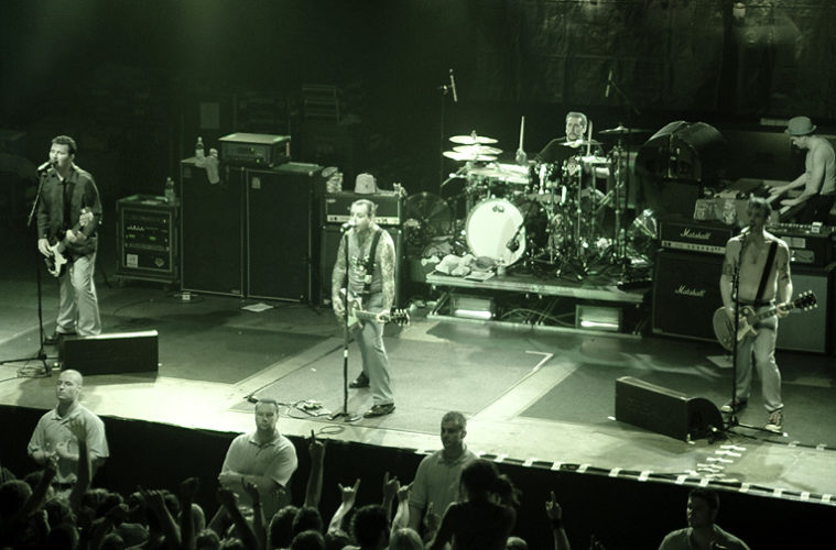 Social Distortion get in the Holiday Spirit 38 Social Distortion get in the Holiday Spirit