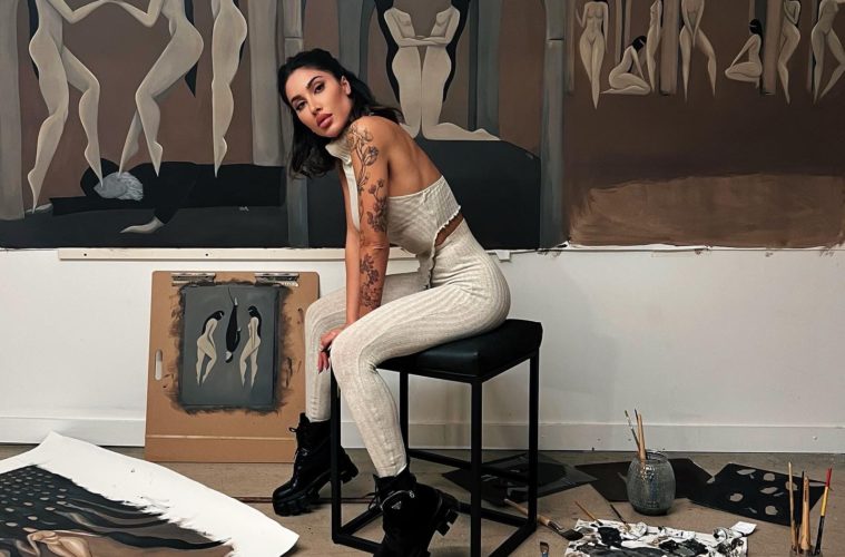 Meet Life and Freedom Artist Mina Alikhani 38 artist Mina Alikhani