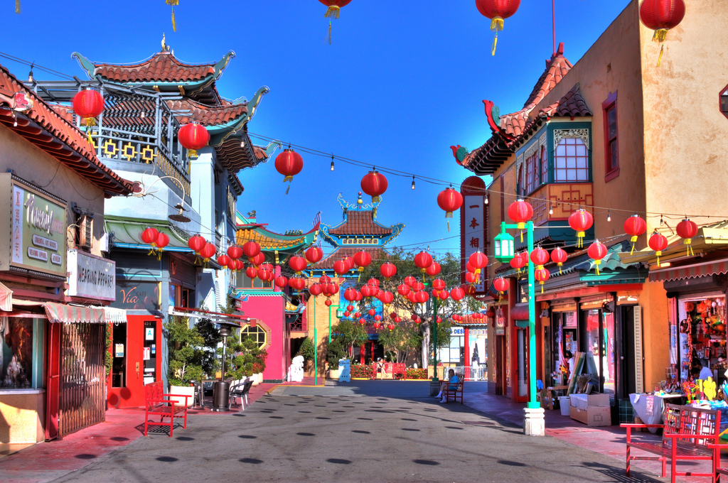 Chinatown plaza