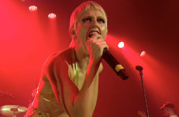 Amyl and the Sniffers Heat up The Vermont