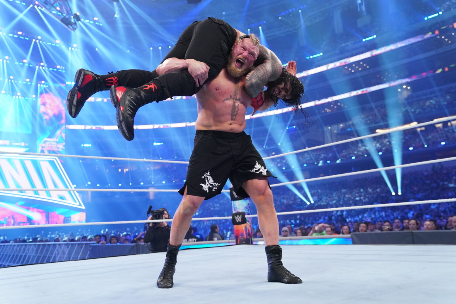 WrestleMania Goes Hollywood– Again 39 WM38 04032022RF 19285