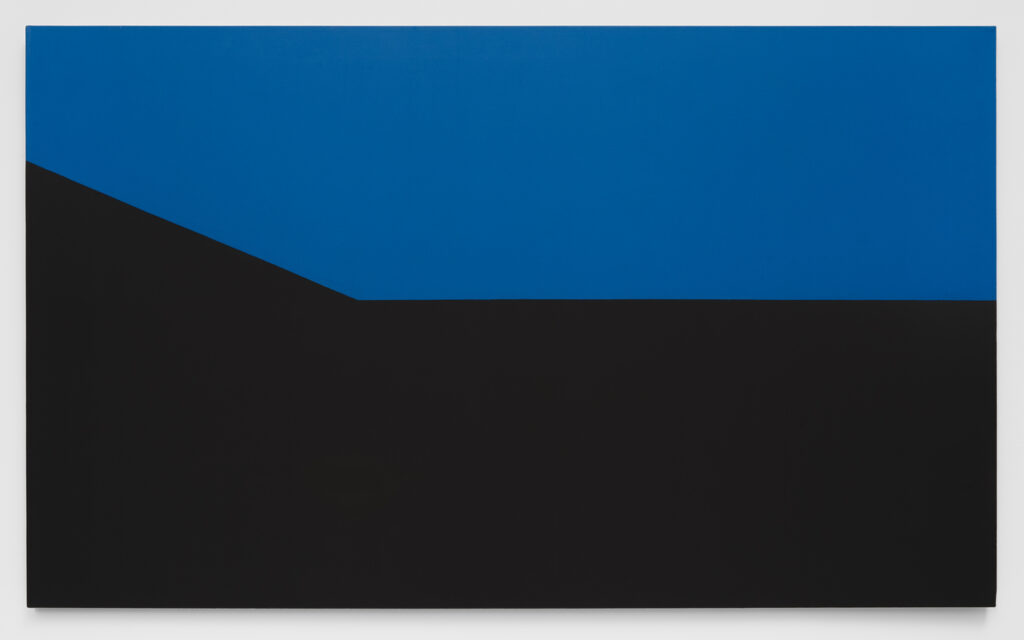 Carmen Herrera Blue Monday 1972 Acrylic on Canvas 106.7 x 177.8 cm 42 x 70 in © Carmen Herrera Courtesy Lisson Gallery e1681288157934