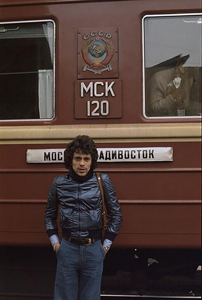 David Bowie Geoff MacCormack in front of the Trans Siberian Express 1973 Courtesy of Geoff MacCormack