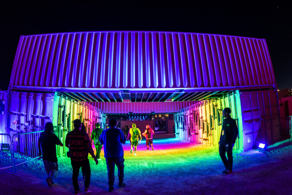 TRANSFIX Las Vegas: A Bigger, Brighter Art Adventure 47 Studio RRD Ripple Photo by Chelsa Christensen