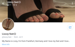 lizzzy-feet