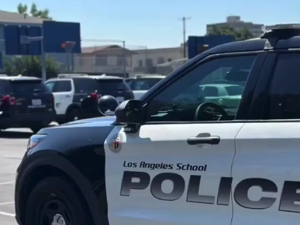 los angeles school police vehicle