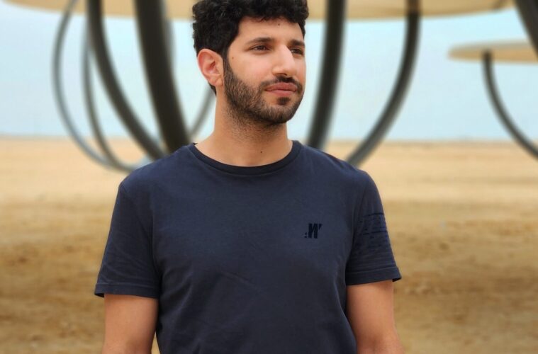 AMR Finds Familiar Faces