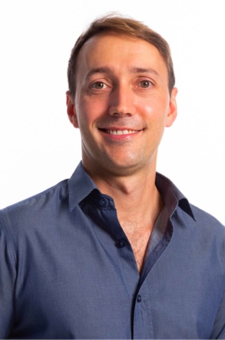 Top 5 Entrepreneurs to follow in 2023 37 image1 10092