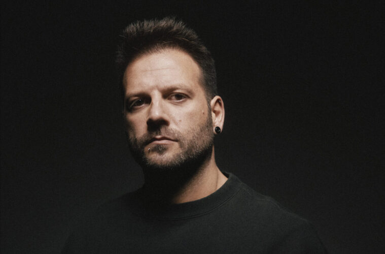 Enrico Sangiuliano Sees a Glitch in Time 38 Enrico Sangiuliano Sees a Glitch in Time
