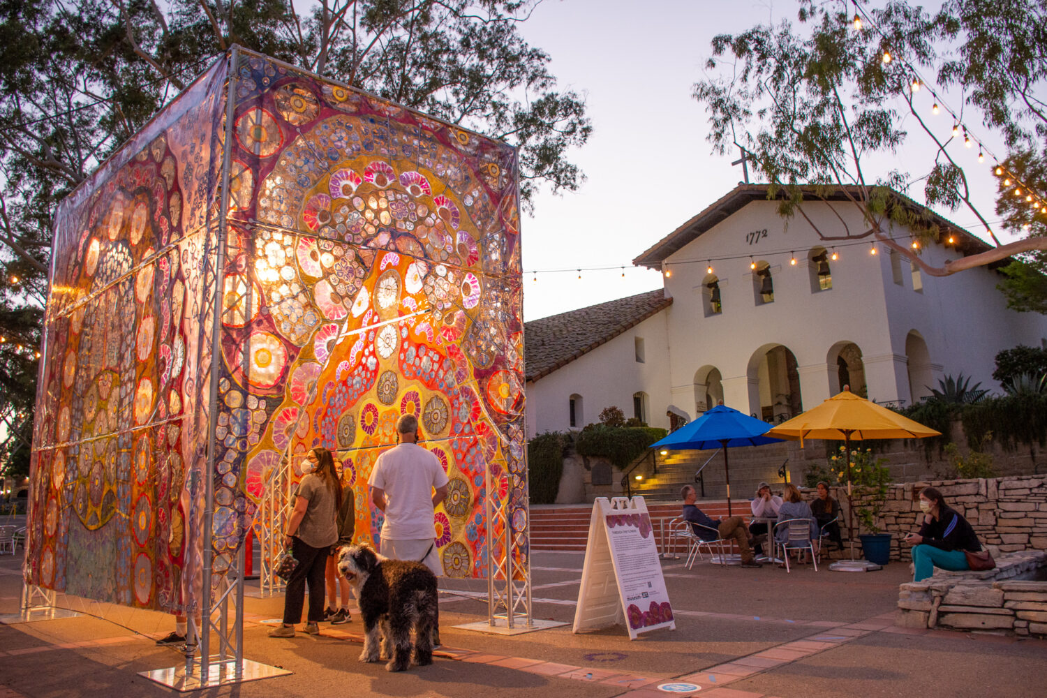 Dyer Arts Center outside