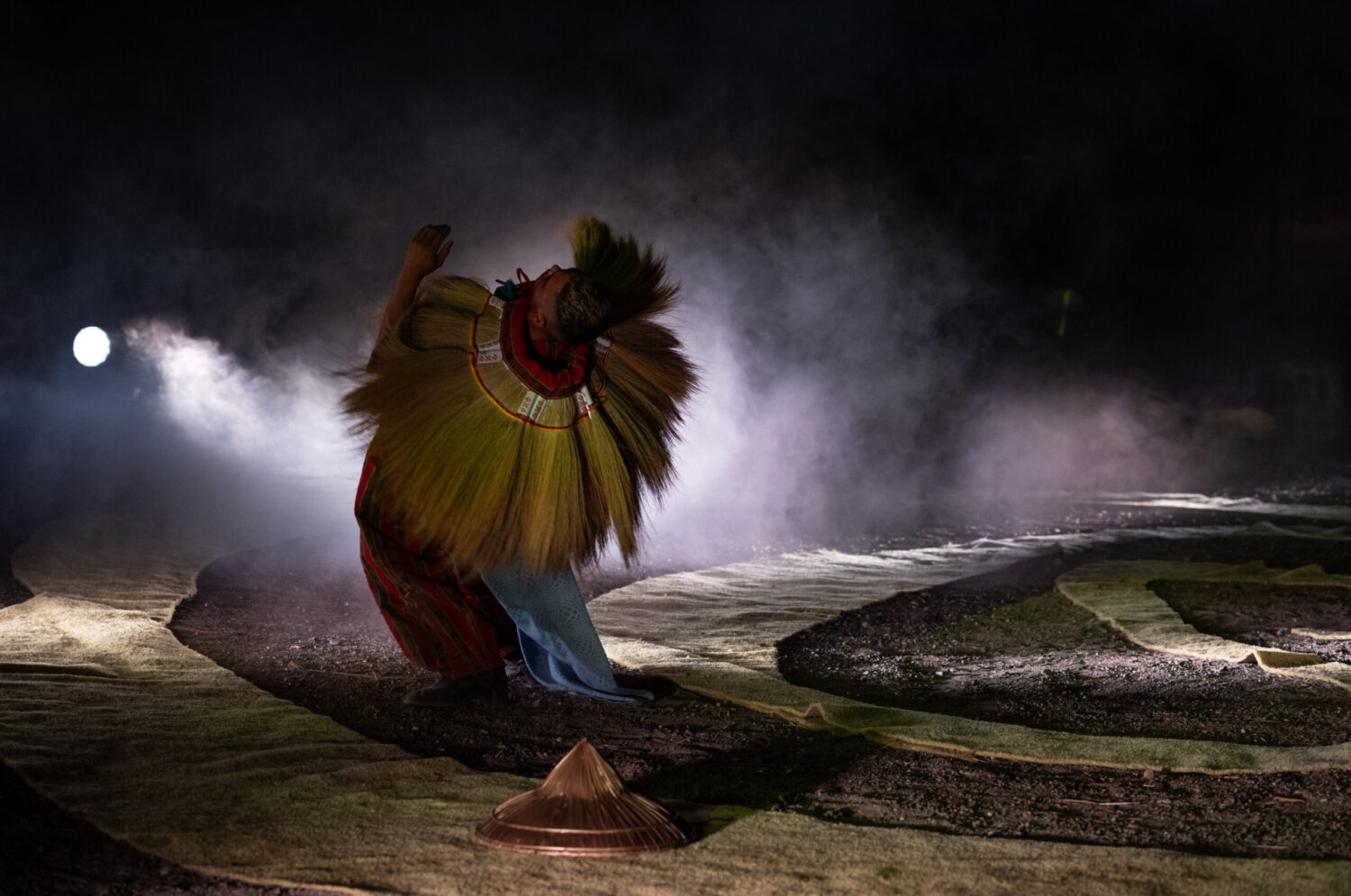 LACE APOLAKI Photo by Angel Origgi